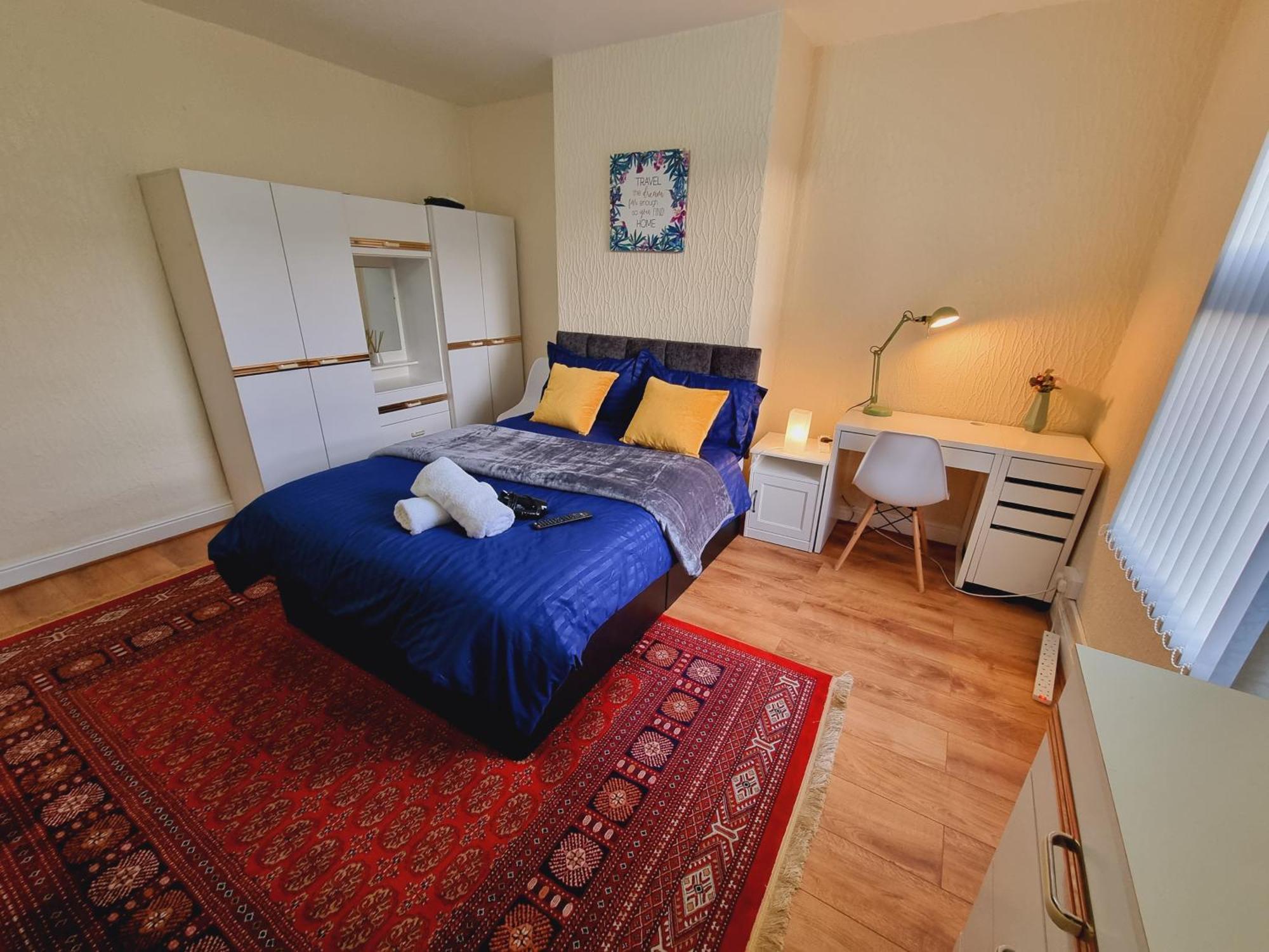 Spacious Two Bedroom House, Parking And Wifi 리즈 외부 사진